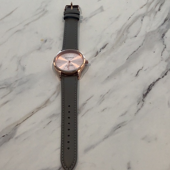 Monroe’ Classique watch - Picture 2 of 5